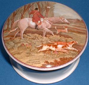 Norton Nut's Pot lid and base, fox hunt scene, possibly Pratt Ware