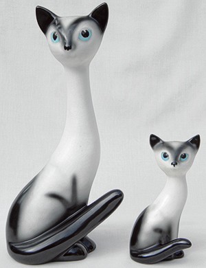 Norton Nut's 2 SylvaC Long Neck Cats