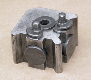 Norton Nut's Dickson-Type Toolpost For Lathe